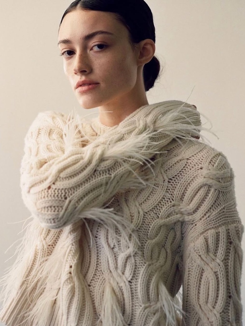 NWT $595 VINCE-Feather Embellished Cable Sweater in Cream